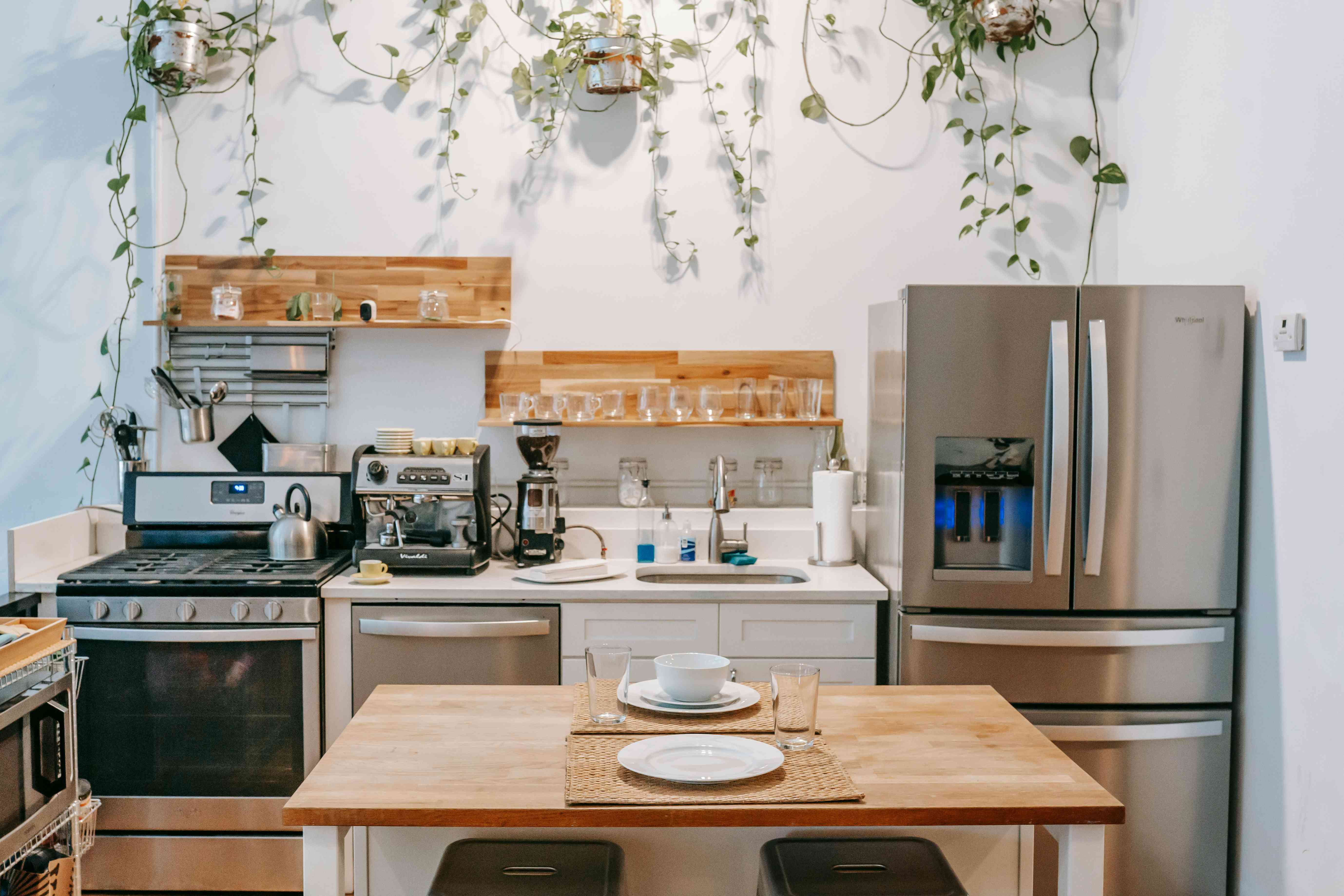 5 Électroménagers indispensables pour une Cuisine Moderne
